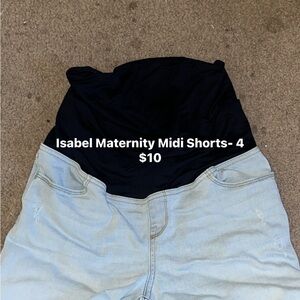 All the sizes are on the pictures!!